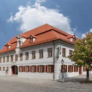 Post Hotel